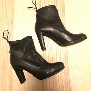 Stuart Weitzman Ankle Boots